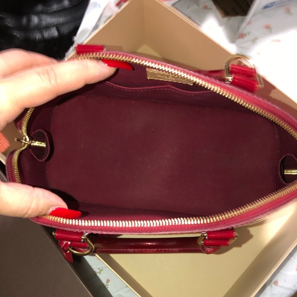 NOT FOR SALE : EXTRA PICTURES FOR LV PURSE🍒 - Picture 4 of 5